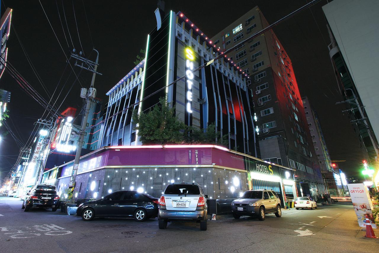 S Hotel Bucheon Bagian luar foto